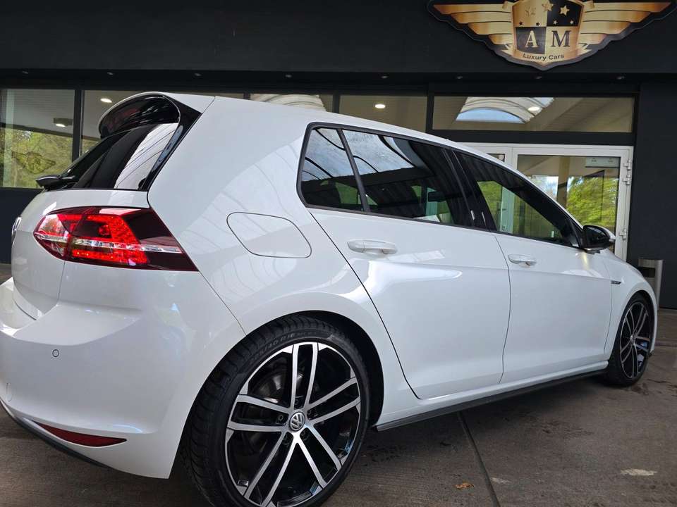 Volkswagen Golf - Imagem 15