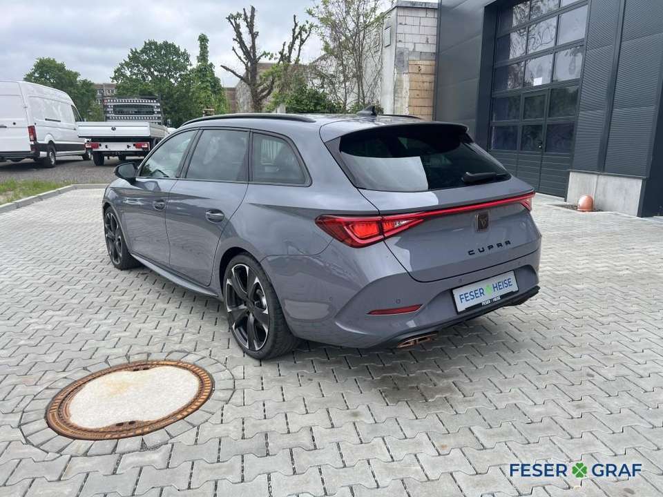 CUPRA Leon - Imagem 2