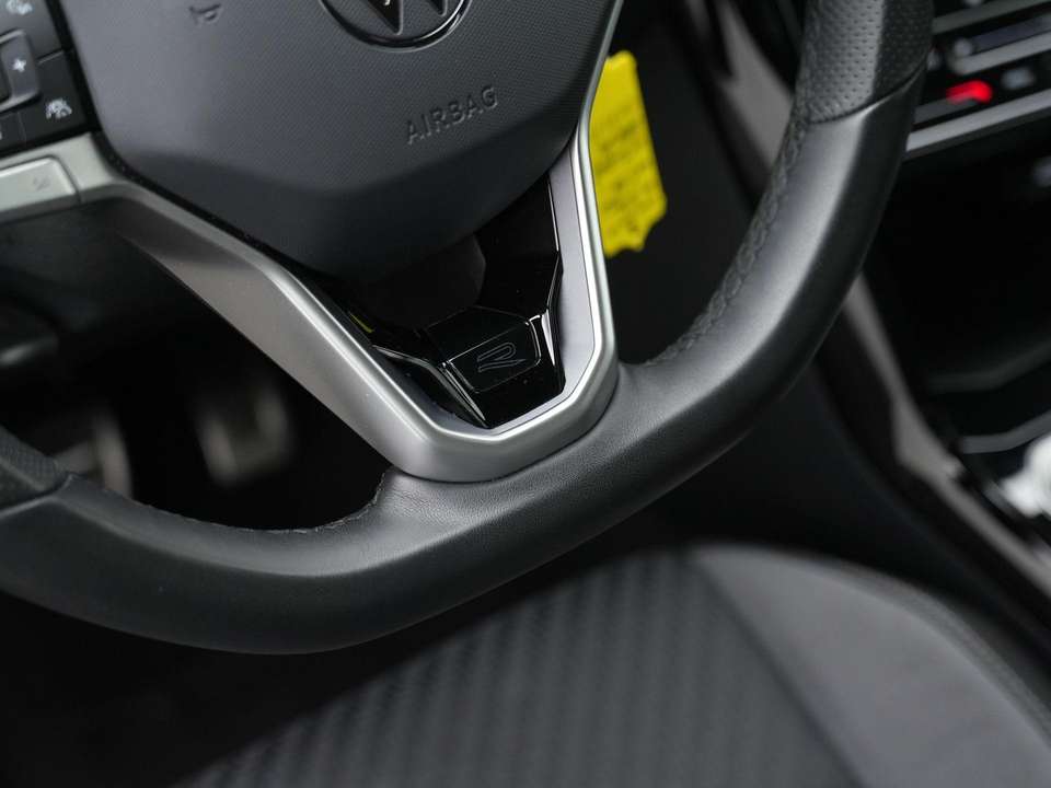 Volkswagen T-Roc - Imagem 8