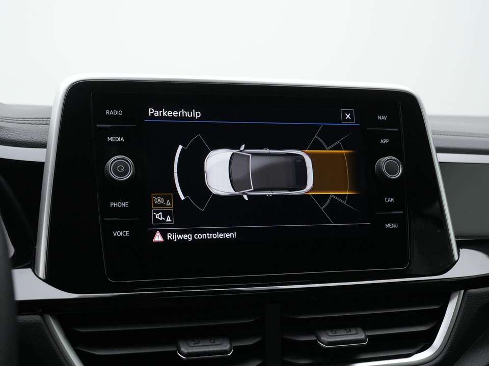 Volkswagen T-Roc - Imagem 10