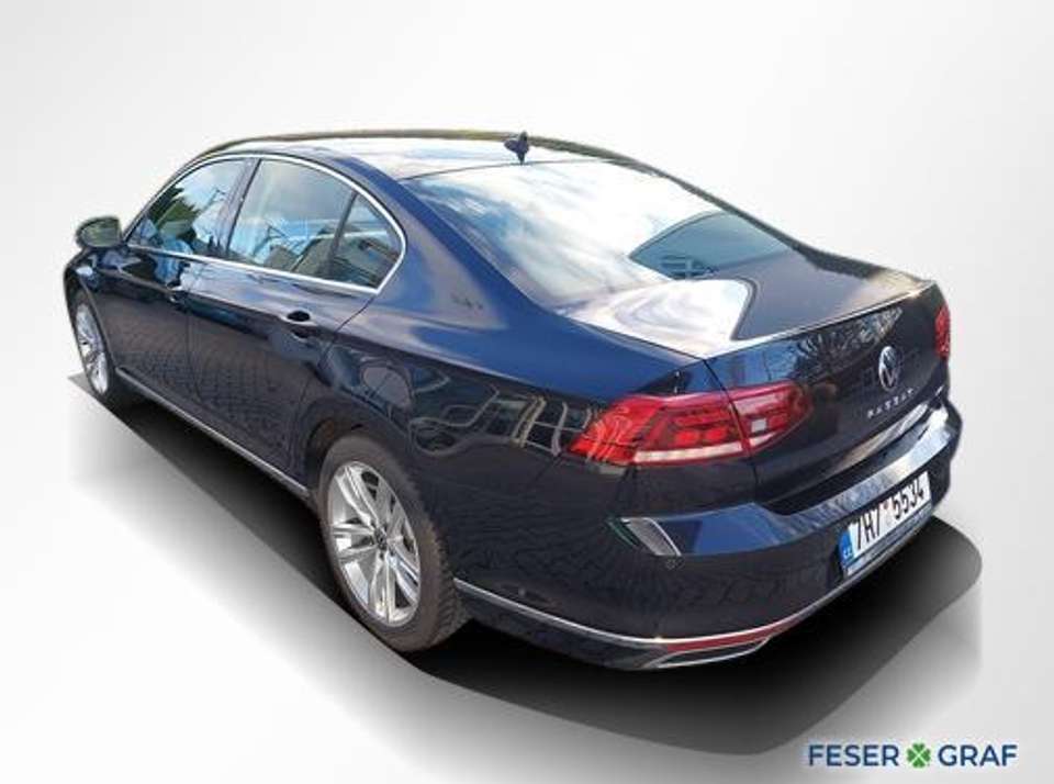 Volkswagen Passat - Imagem 4
