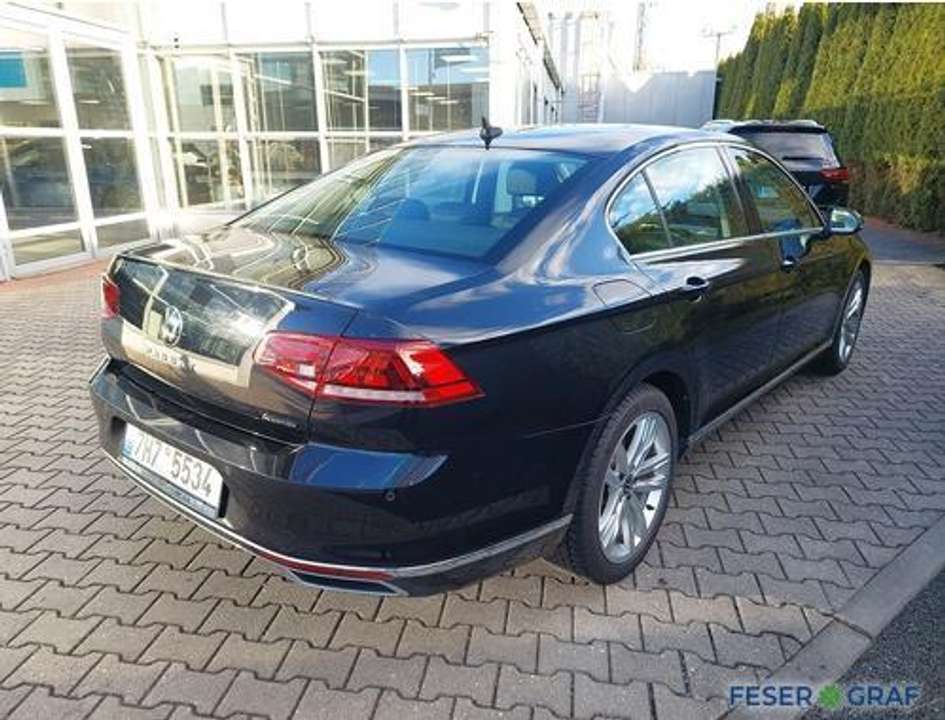 Volkswagen Passat - Imagem 6