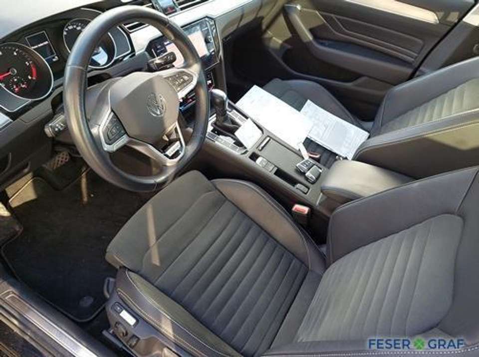 Volkswagen Passat - Imagem 12