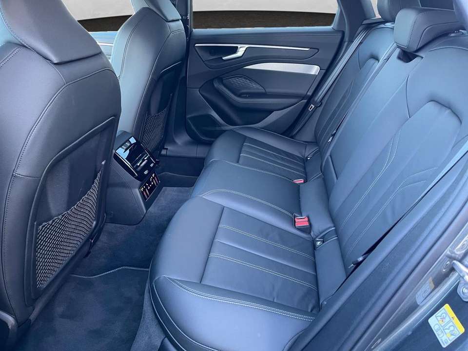 Audi A6 e-tron - Imagem 13