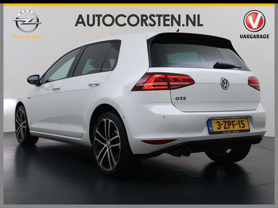 Volkswagen Golf GTE - Imagem 2