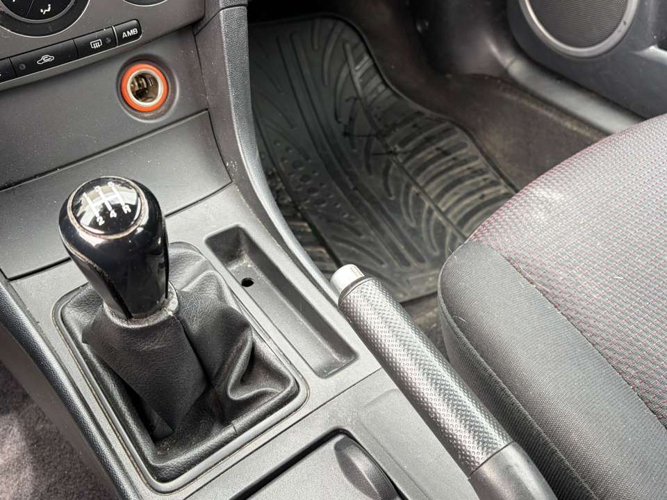 Mazda 3 - Imagem 17