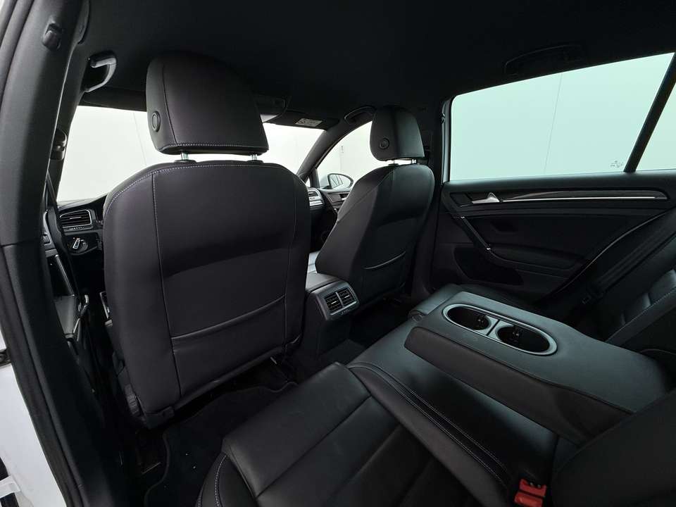 Volkswagen Golf GTE - Imagem 11
