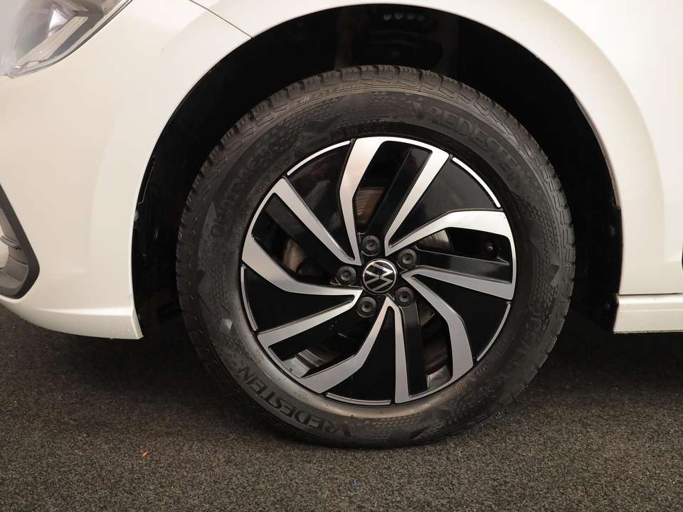Volkswagen Polo - Imagem 13