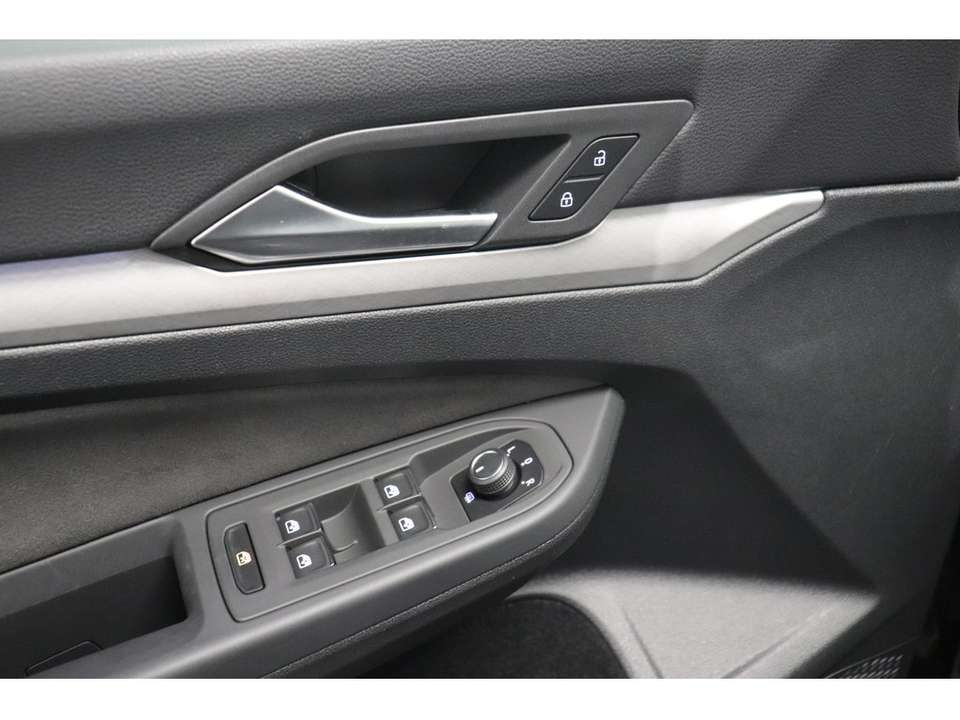 Volkswagen Golf - Imagem 12