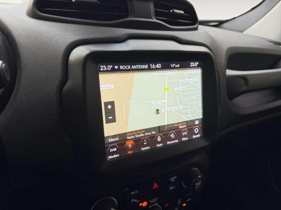 Jeep Renegade - Imagem 10