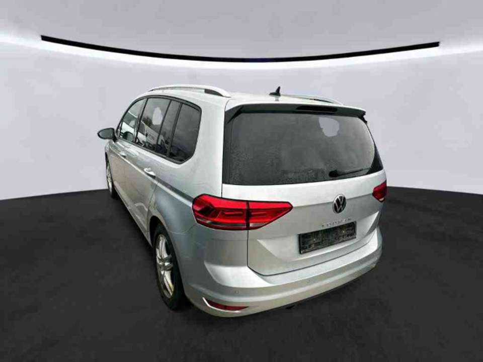 Volkswagen Touran - Imagem 5