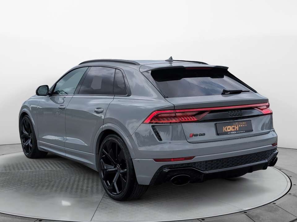 Audi RS Q8 - Imagem 3