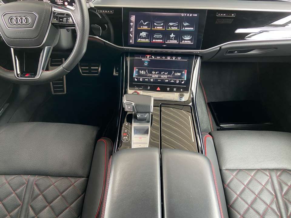 Audi S8 - Imagem 8