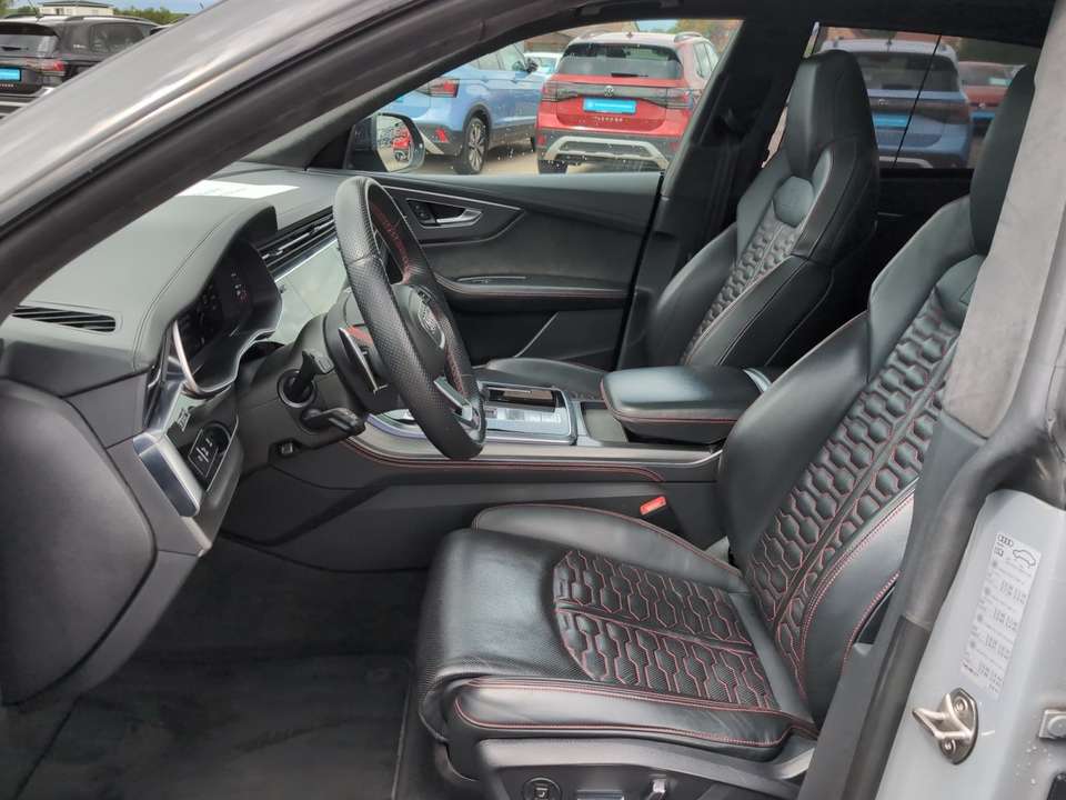 Audi RS Q8 - Imagem 6