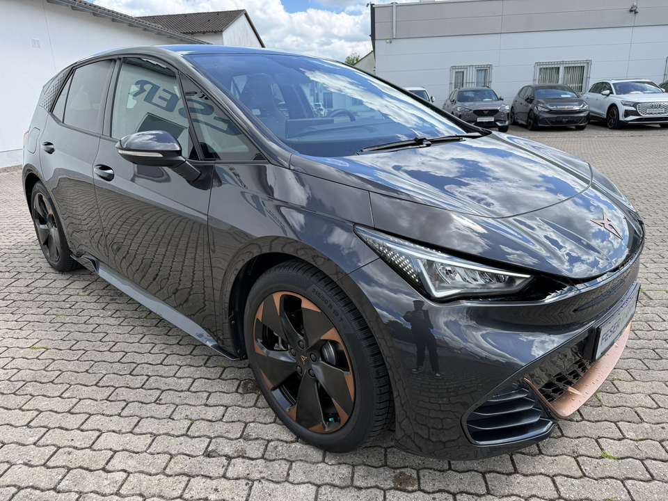 CUPRA Born - Imagem 5