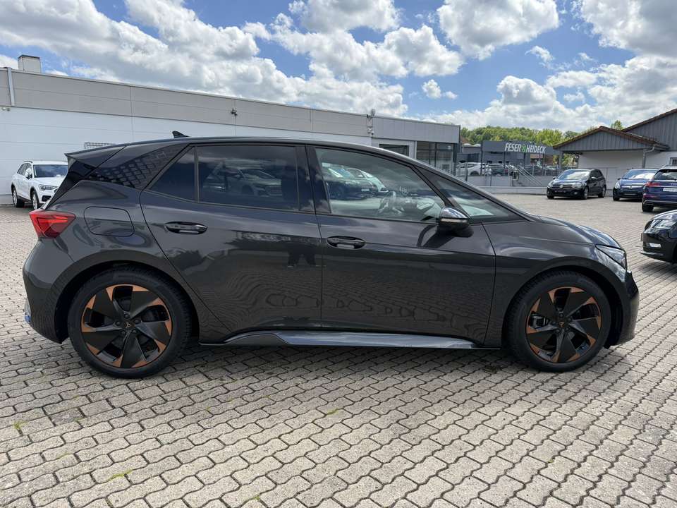 CUPRA Born - Imagem 6