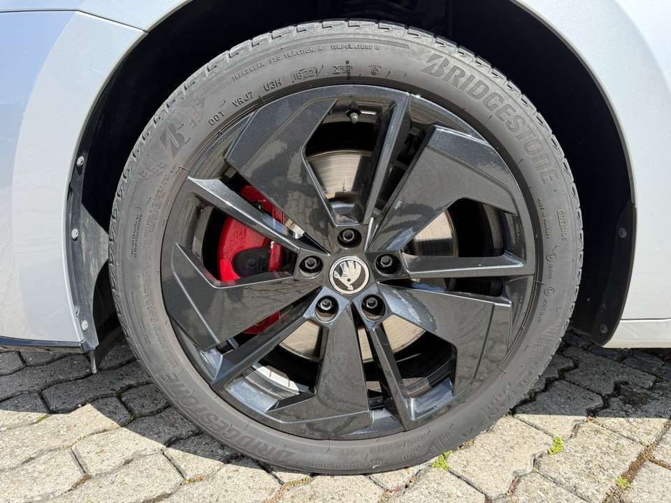 Skoda Octavia - Imagem 10