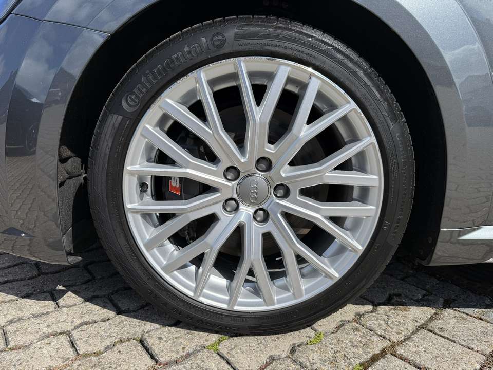 Audi TTS - Imagem 10