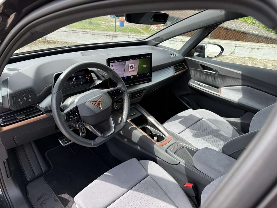 CUPRA Born - Imagem 12
