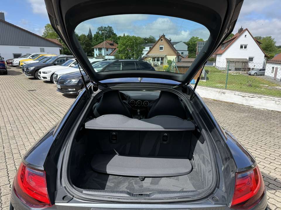 Audi TTS - Imagem 14