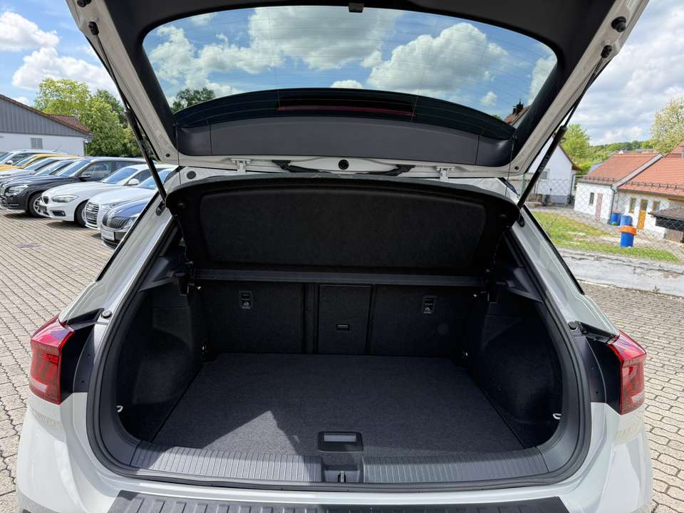 Volkswagen T-Roc - Imagem 15