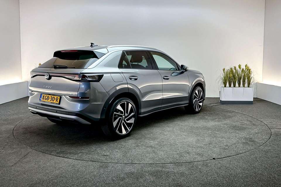 Volkswagen T-Roc - Imagem 3