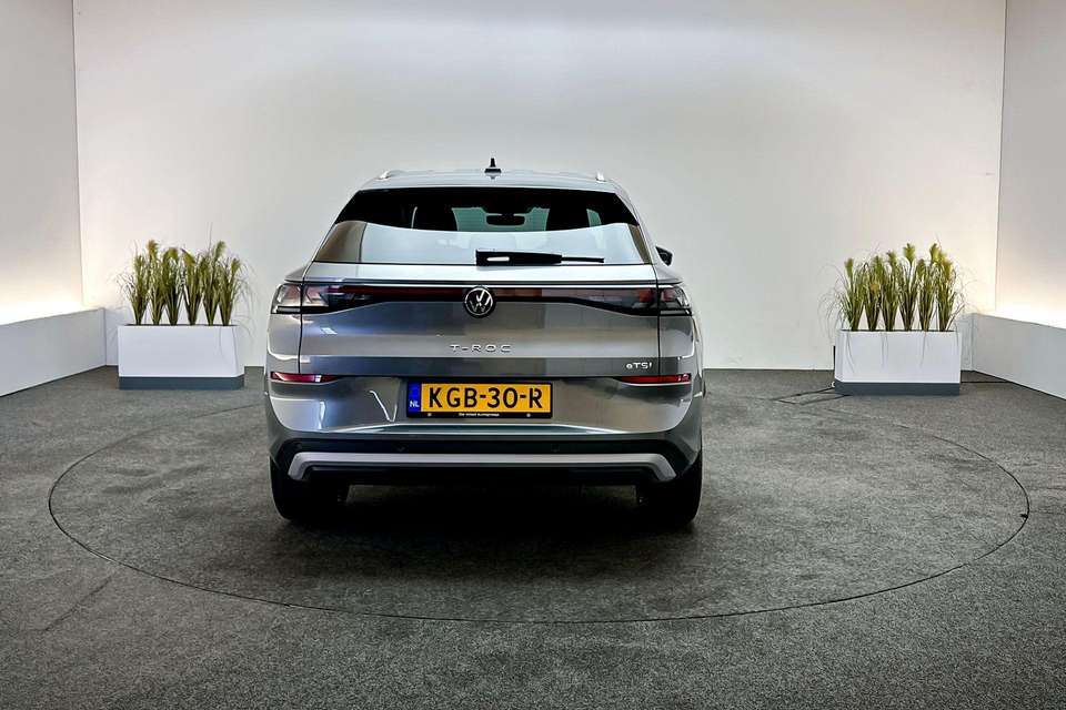 Volkswagen T-Roc - Imagem 10