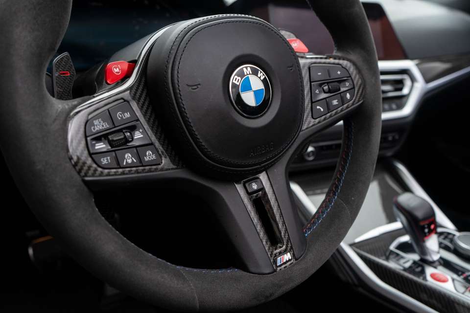 BMW M4 - Imagem 14
