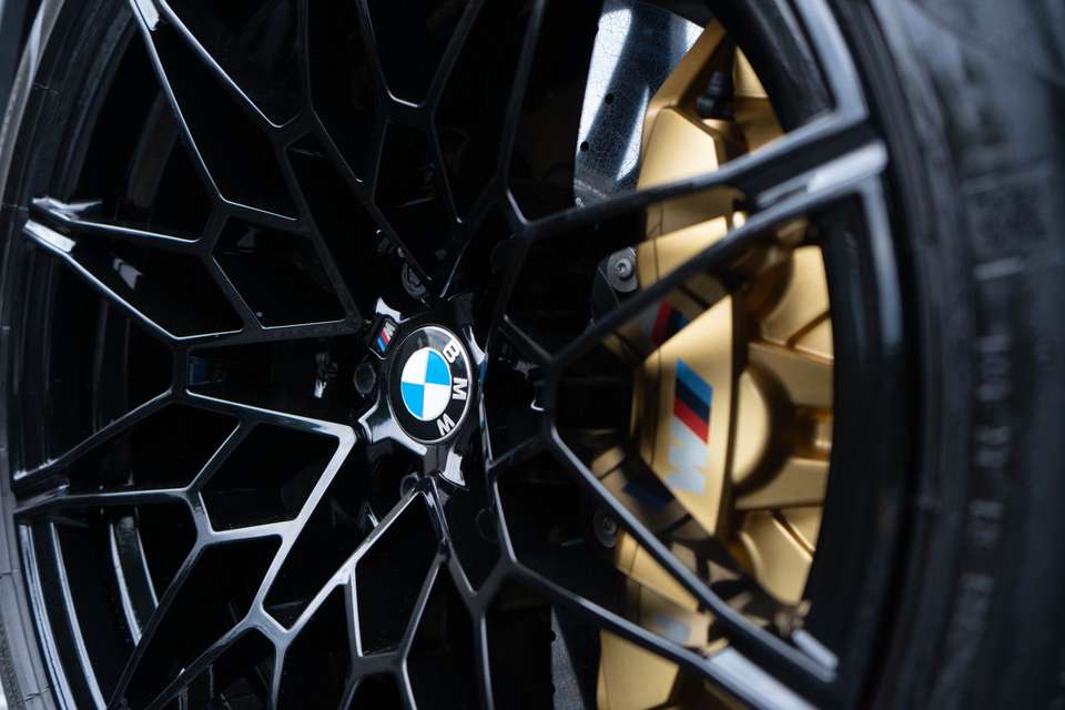 BMW M4 - Imagem 17