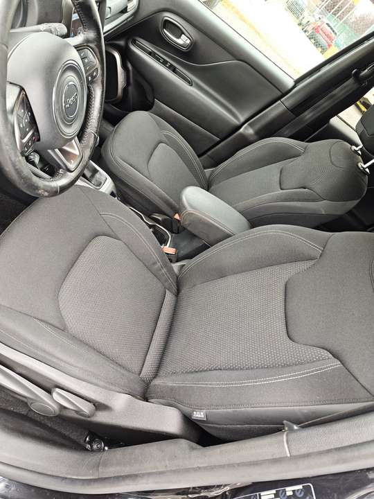 Jeep Renegade - Imagem 8
