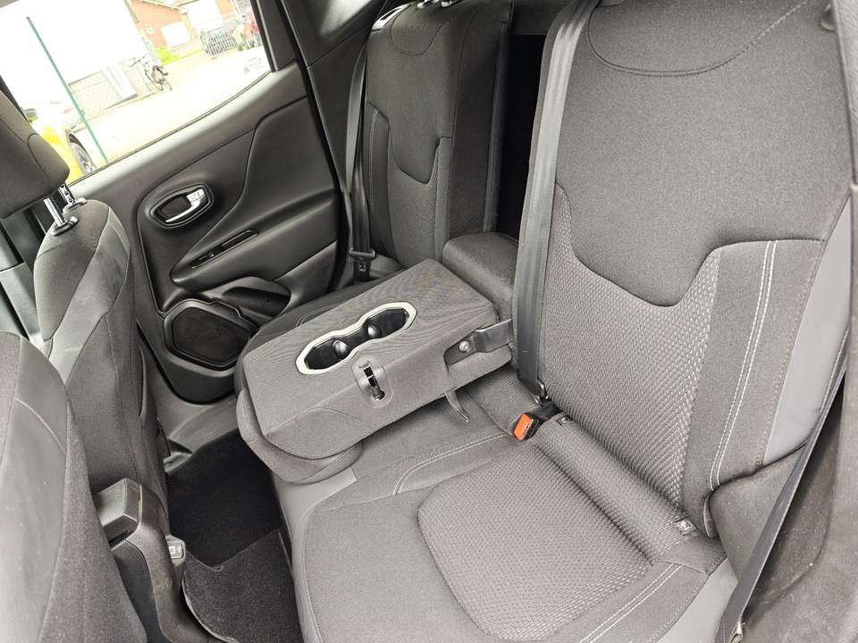 Jeep Renegade - Imagem 10