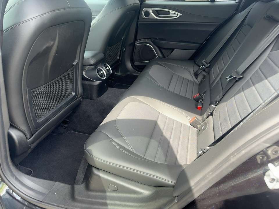 Car picture 8