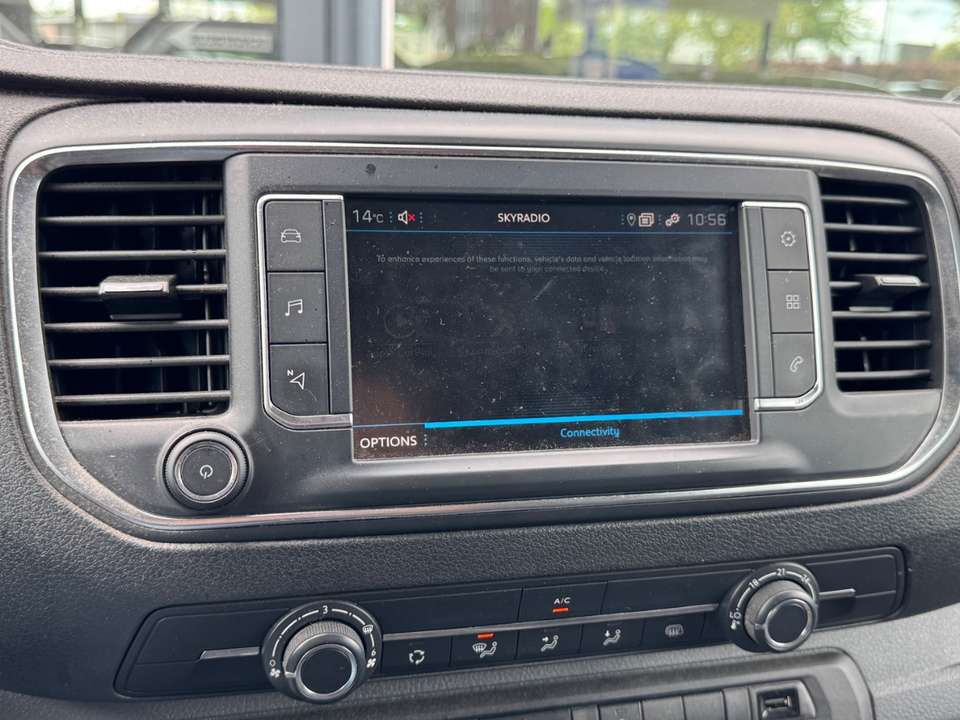 Car picture 16