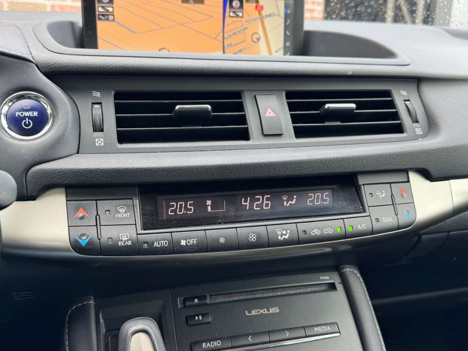 Car picture 17