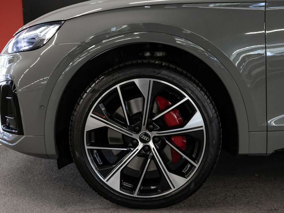 Audi SQ5 - Imagem 12
