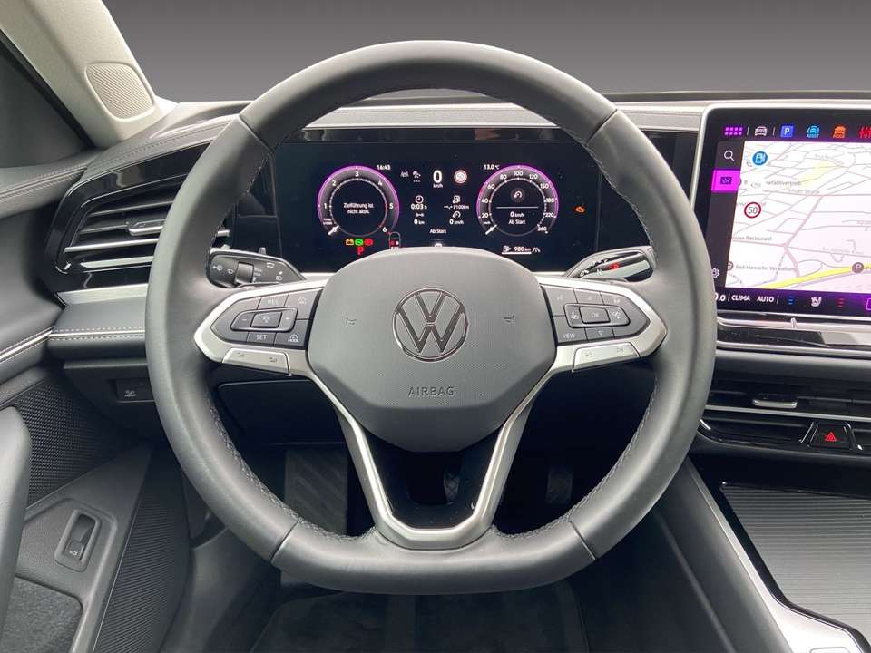 Volkswagen Passat Variant - Imagem 11