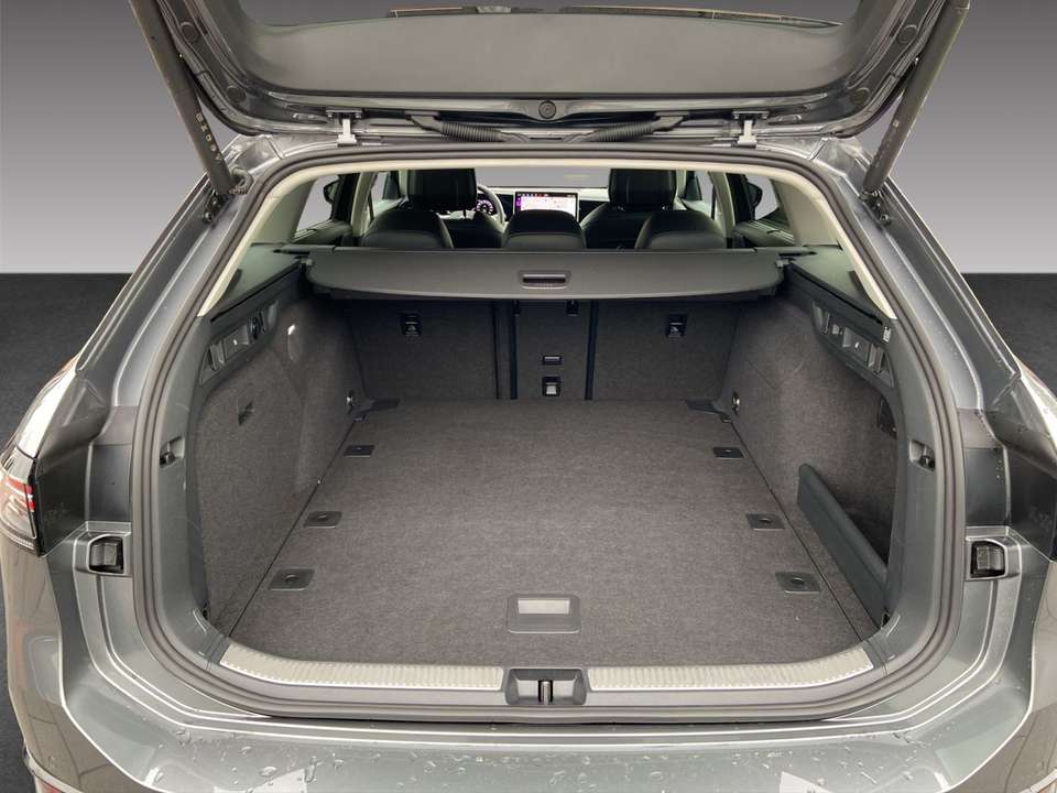 Volkswagen Passat Variant - Imagem 13