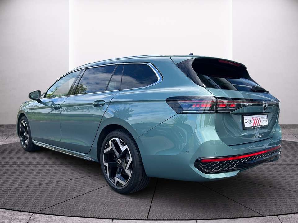 Volkswagen Passat - Imagem 5