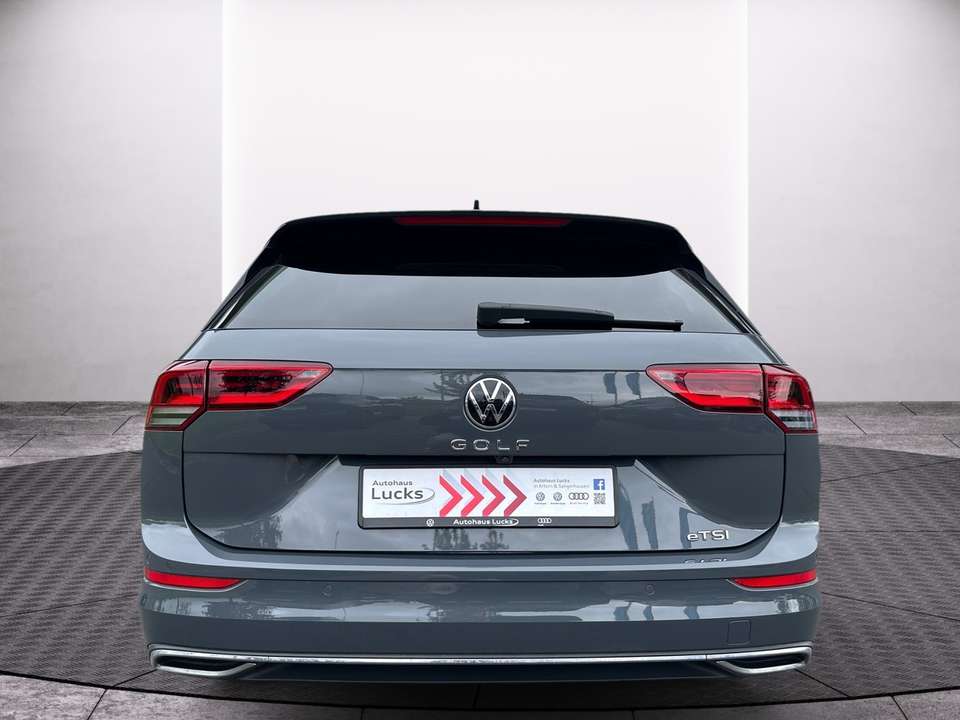 Volkswagen Golf Variant - Imagem 5
