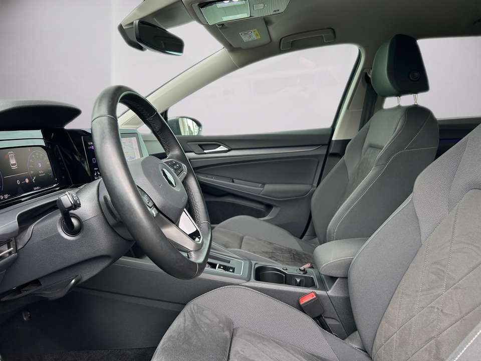 Volkswagen Golf Variant - Imagem 9