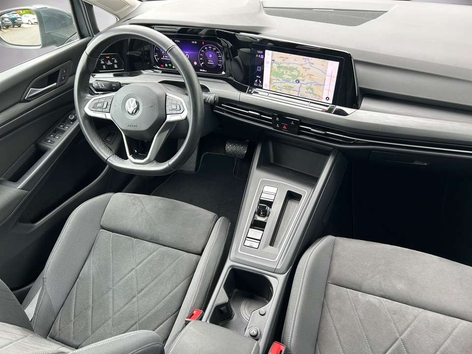 Volkswagen Golf Variant - Imagem 11