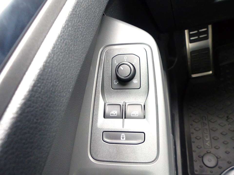 Car picture 11