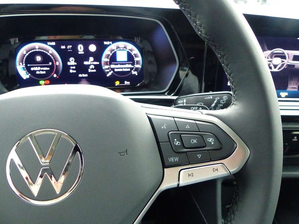 Car picture 15