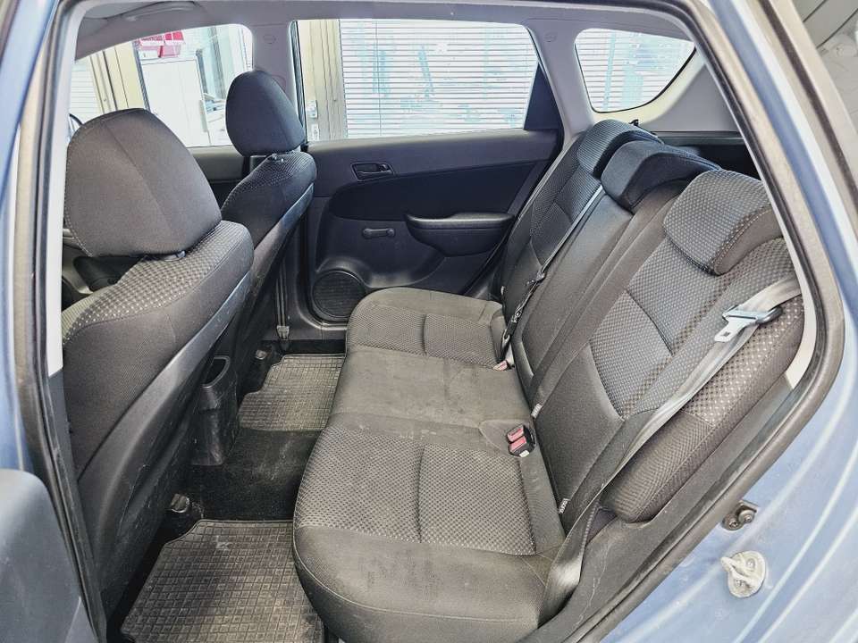 Car picture 6