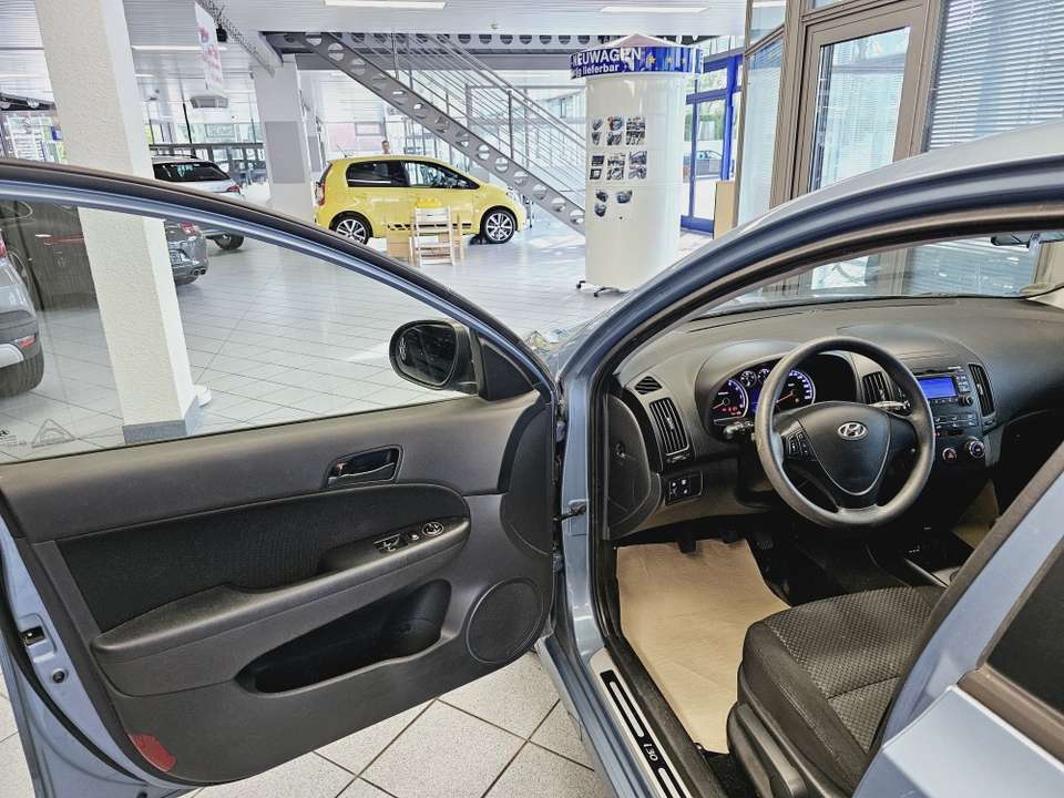 Car picture 14