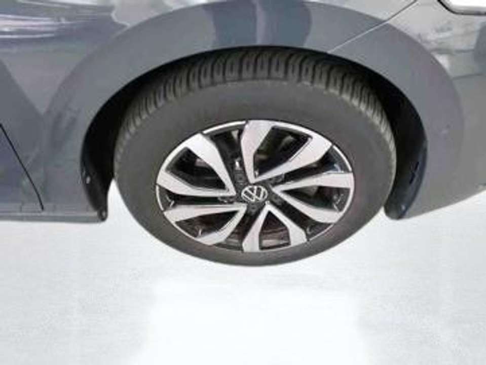 Volkswagen Golf - Imagem 10
