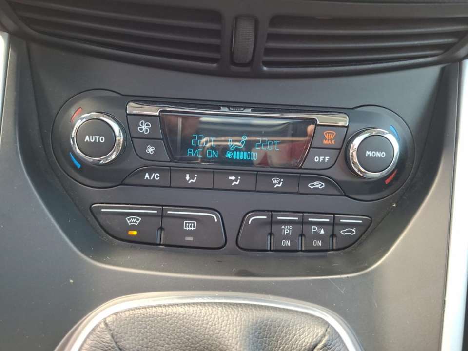 Ford C-Max - Imagem 13