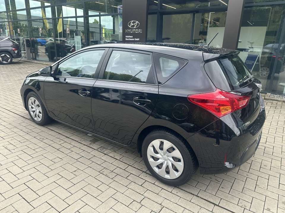 Toyota Auris - Imagem 6