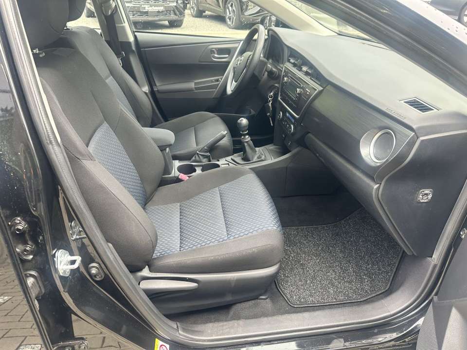 Toyota Auris - Imagem 8
