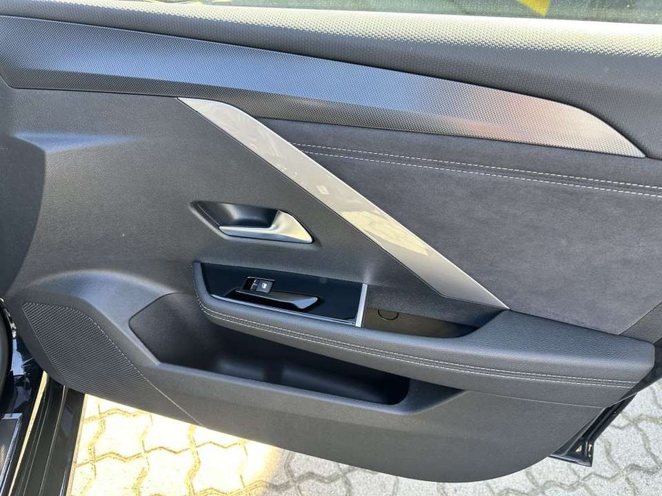 Opel Astra - Imagem 12